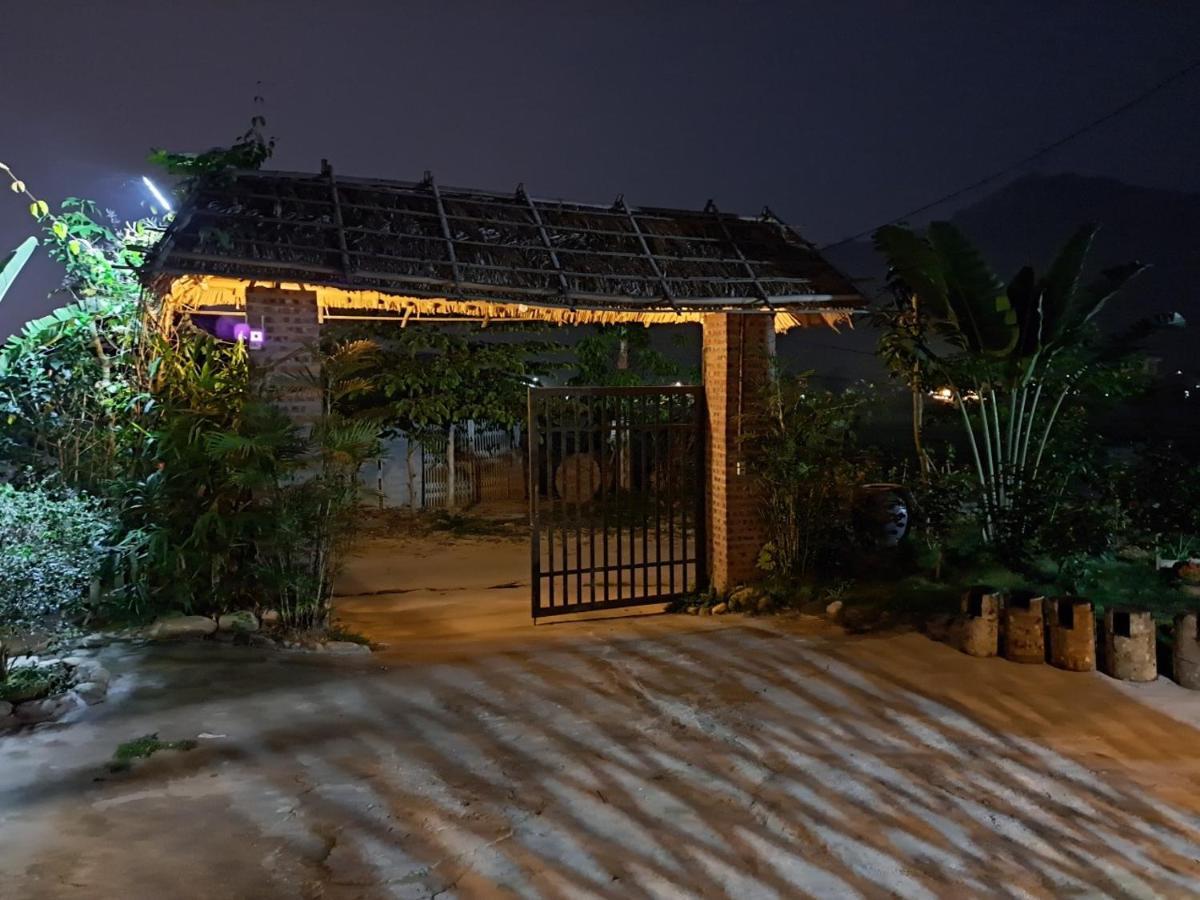 Homestay Field - Bungalow, Ha Giang Loop Tour, Motorbikes Rental Exterior foto