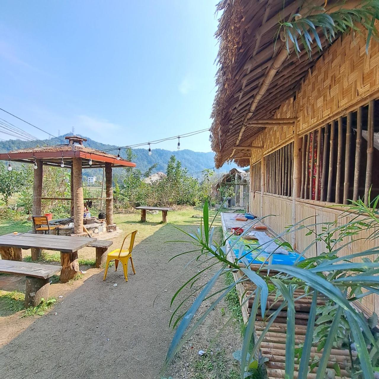 Homestay Field - Bungalow, Ha Giang Loop Tour, Motorbikes Rental Exterior foto