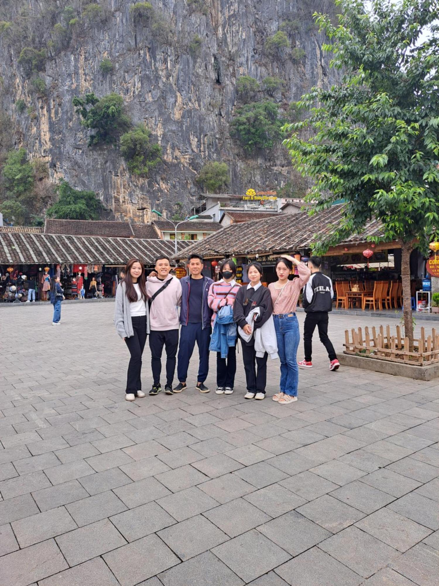 Homestay Field - Bungalow, Ha Giang Loop Tour, Motorbikes Rental Exterior foto