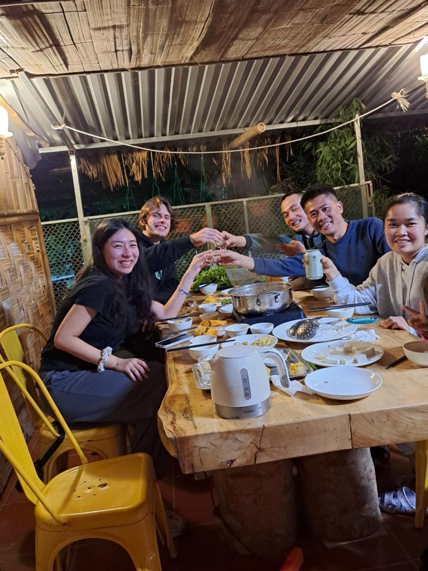 Homestay Field - Bungalow, Ha Giang Loop Tour, Motorbikes Rental Exterior foto
