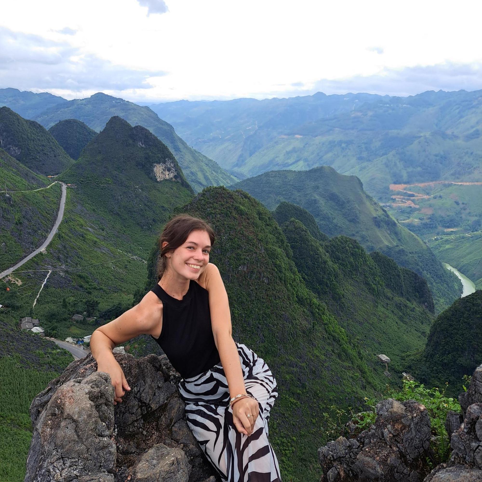 Homestay Field - Bungalow, Ha Giang Loop Tour, Motorbikes Rental Exterior foto